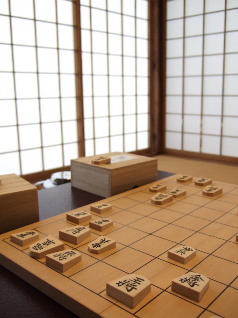 Shogi game in the tea ceremony room.