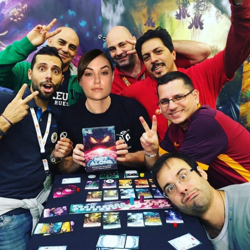 Adunata goblin al tavolo di Not Alone alla Essen Spiel 2016