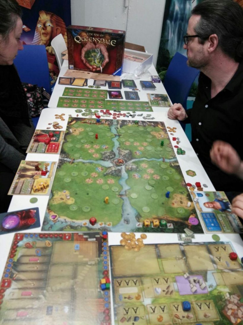 partita a The Rise of Queensdale