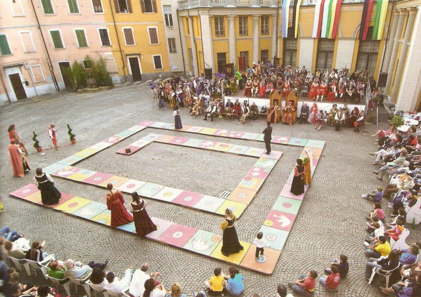 mortara: palio del gioco dell'oca