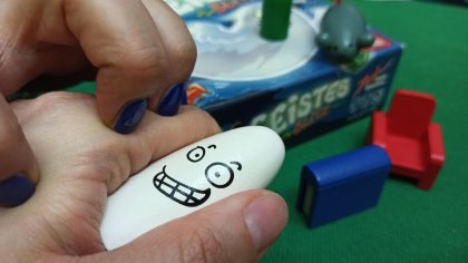 Sì, padrona, il fantasma è suo Sì, padrona, il fantasma è suo