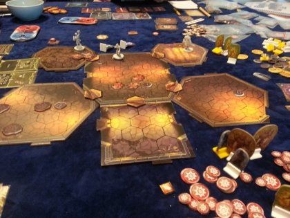 gloomhaven noi in giro ed uno corre al forziere