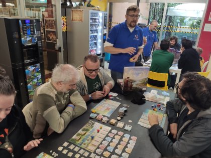 Discordia: tavolo dimostrativo a Essen a Milano, evento della BGS