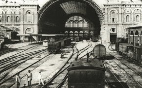 Torino Porta Nuova 1884