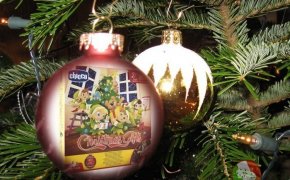 Calendario dell’Avvento: Pallina numero 16. Christmas Gifts di Chicco
