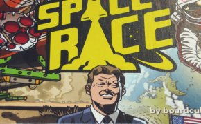 Space Race: The Card Game – Unboxing
