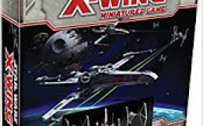Unboxing Star Wars: X-Wing set base