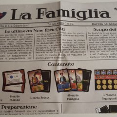 Il regolamento del gioco La Famiglia, stampato come un giornale dell'epoca